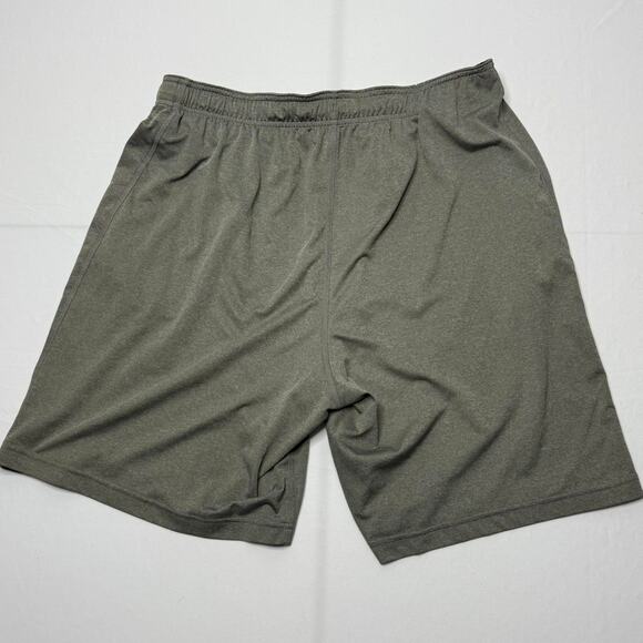 Nike Dri-FIT Gray Performance Shorts Men’s XL Gym Workout Lightweight - Picture 2 of 6